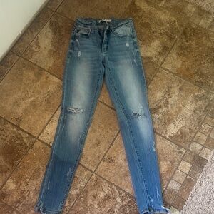 Distressed Kancan Women's Jeans size 23